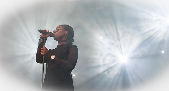Sabina Ddumba pa Liseberg 2016-06-17 (264)