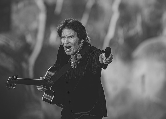 2019-07-10 John Fogerty på Liseberg (883)-3