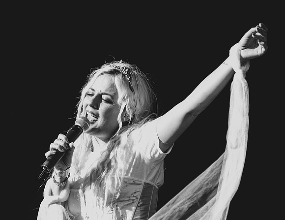 2018-05-23 Maja Francis på Liseberg (461)